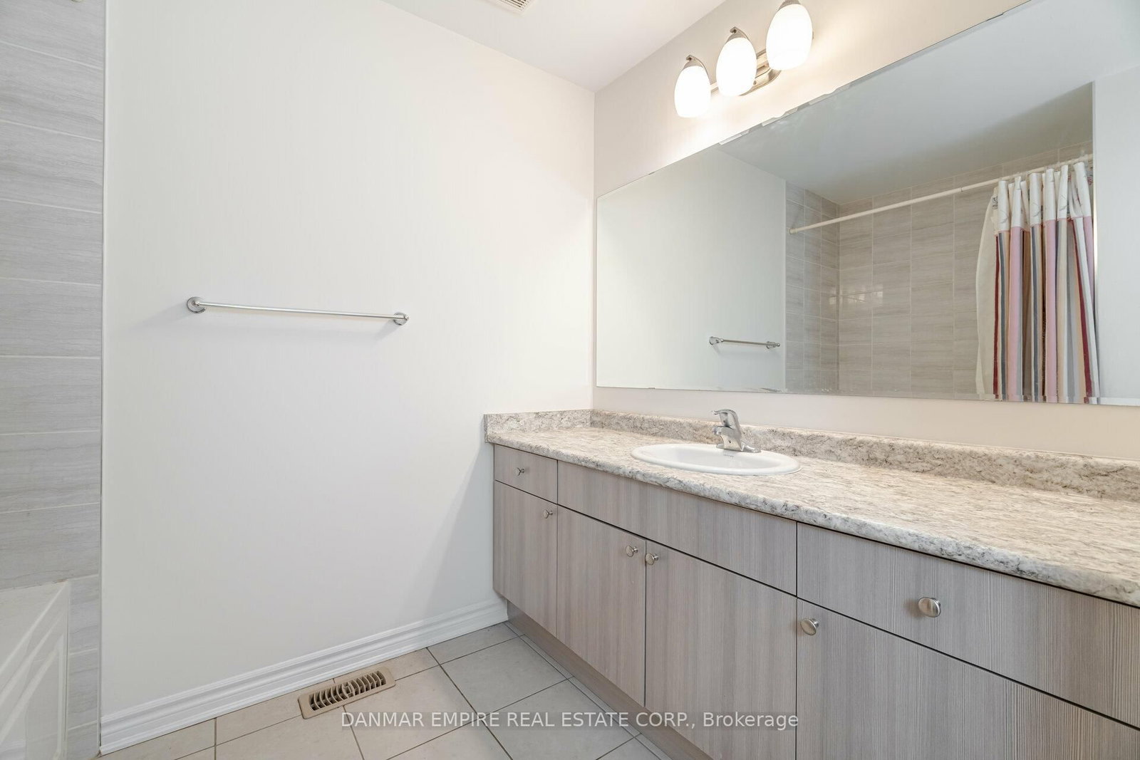 1000 Asleton Milton,ON L9T 9L6 — Photo 30