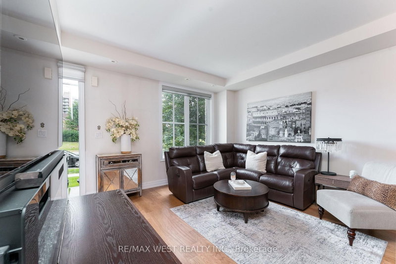 1180 Cawthra Mississauga,ON L5G 0A5 — Photo 11