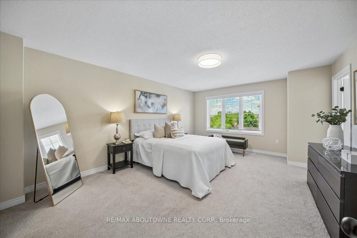 2020 Colonel William Oakville,ON L6M 0L9 — Photo 23