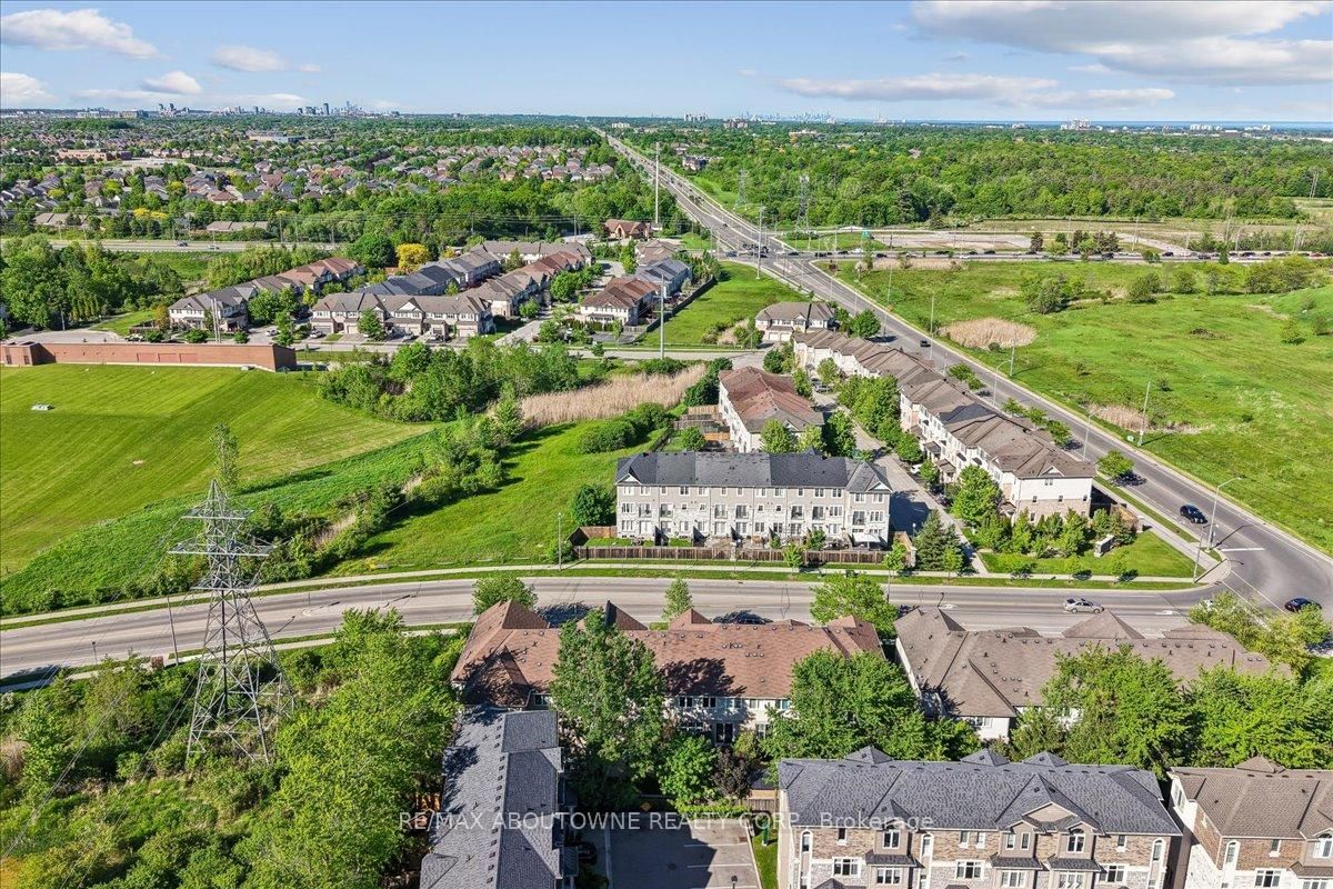 2020 Colonel William Oakville,ON L6M 0L9 — Photo 43
