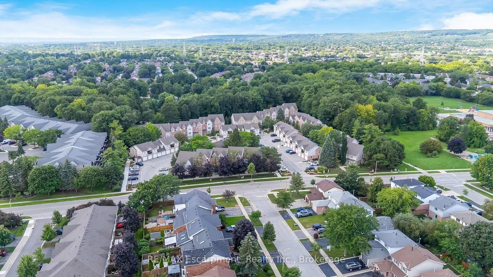 2110 Cleaver Avenue • #218 • Burlington, ON photo 39