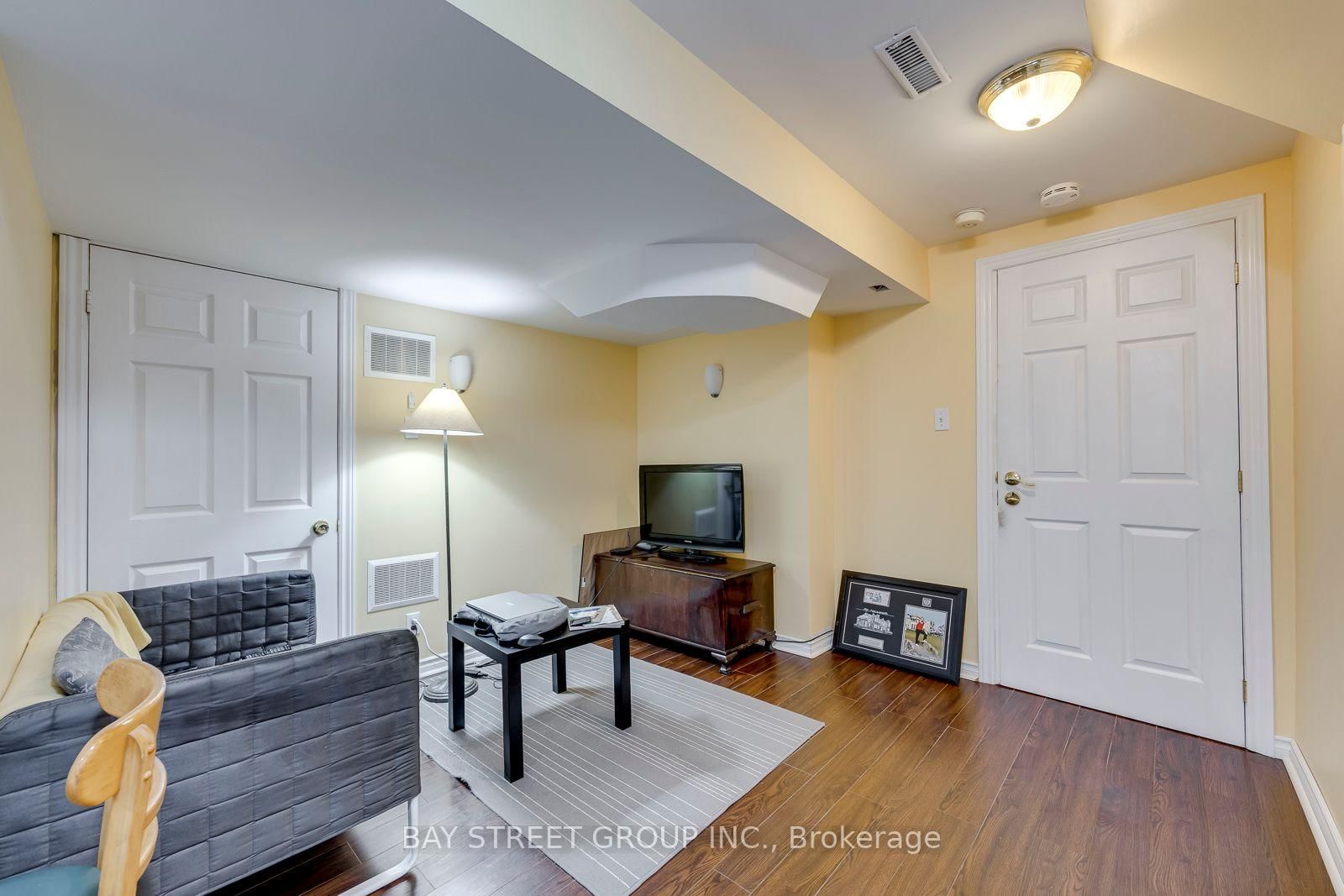 Listing Image 35
