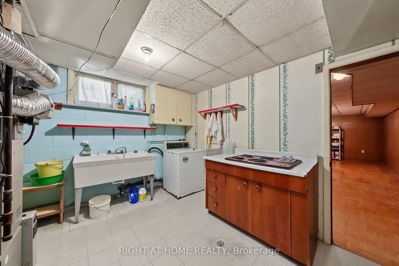 Listing Image 32
