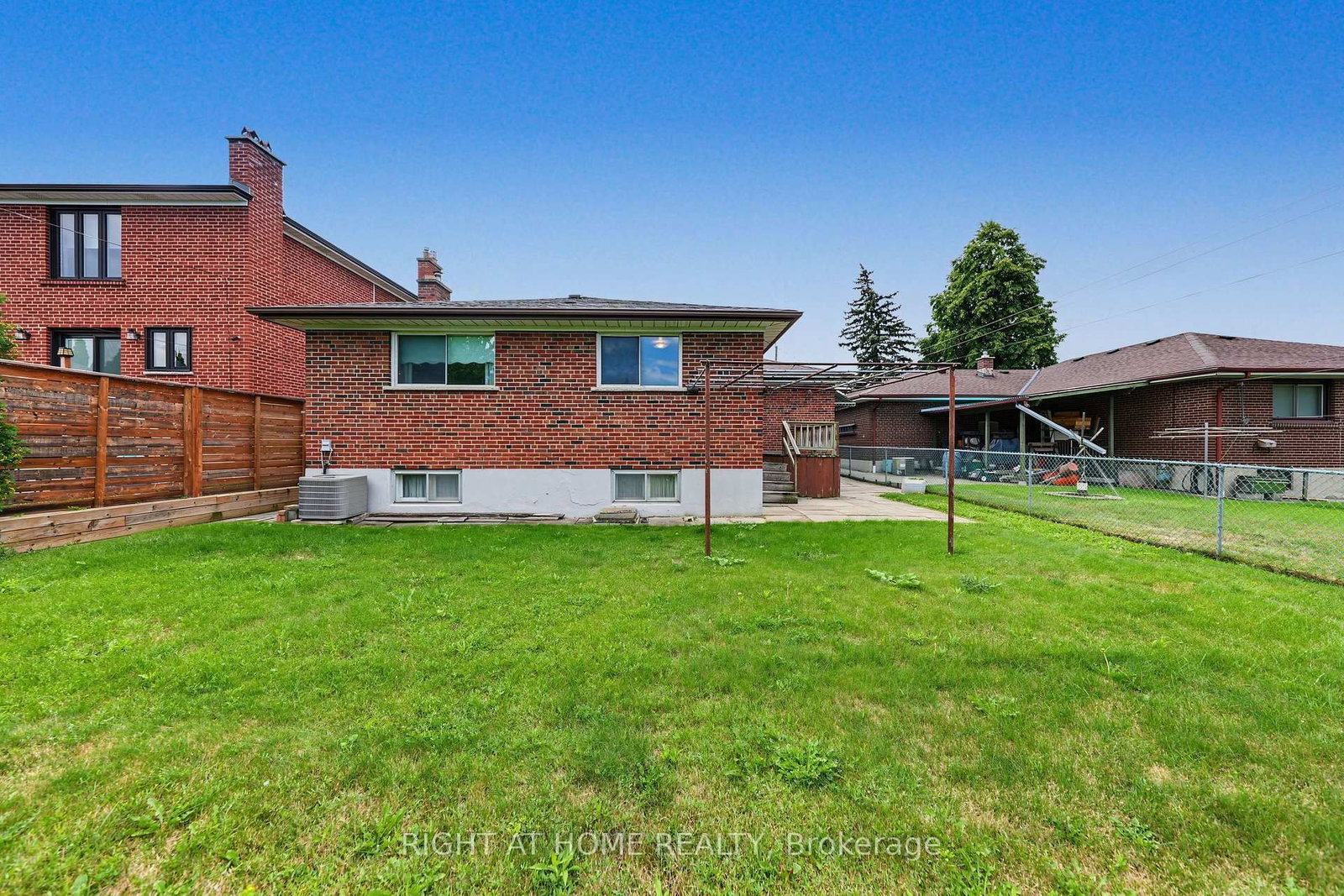 Listing Image 37