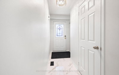 6830 Meadowvale Town Centre Circle • #48 • Mississauga, ON photo 4