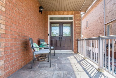 151 Fairhill Avenue • Brampton, ON photo 5