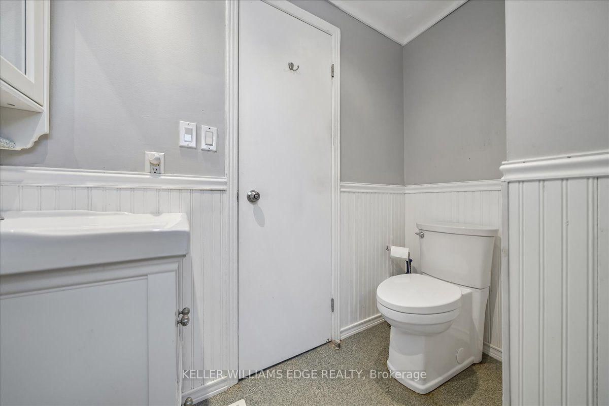 2320 Middlesmoor Crescent • Burlington, ON photo 37
