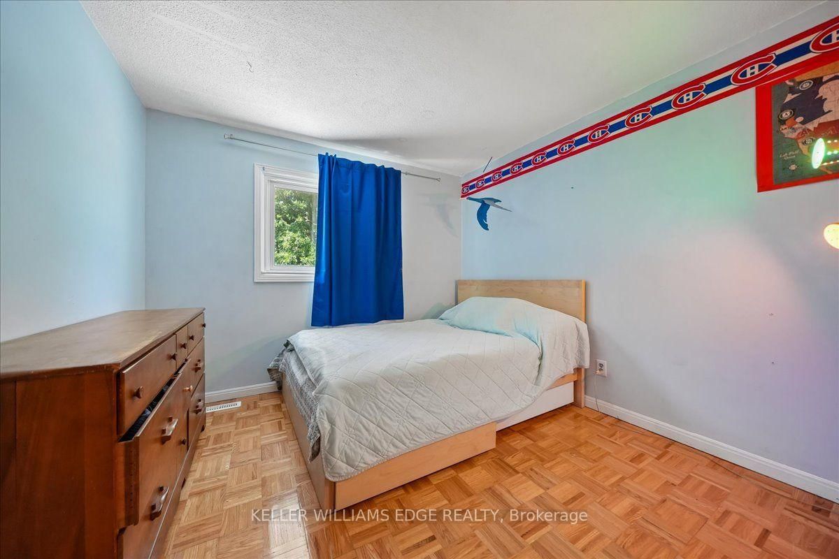 2320 Middlesmoor Crescent • Burlington, ON photo 38