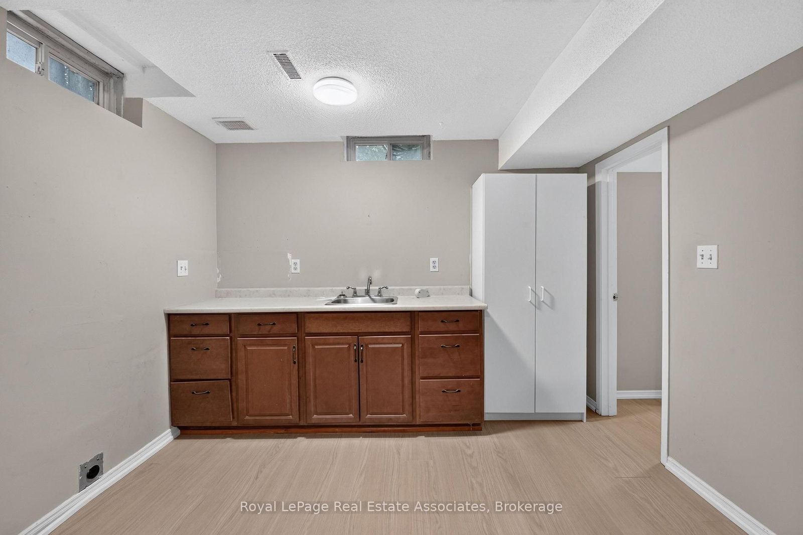 8 Horsham Street • Brampton, ON photo 38