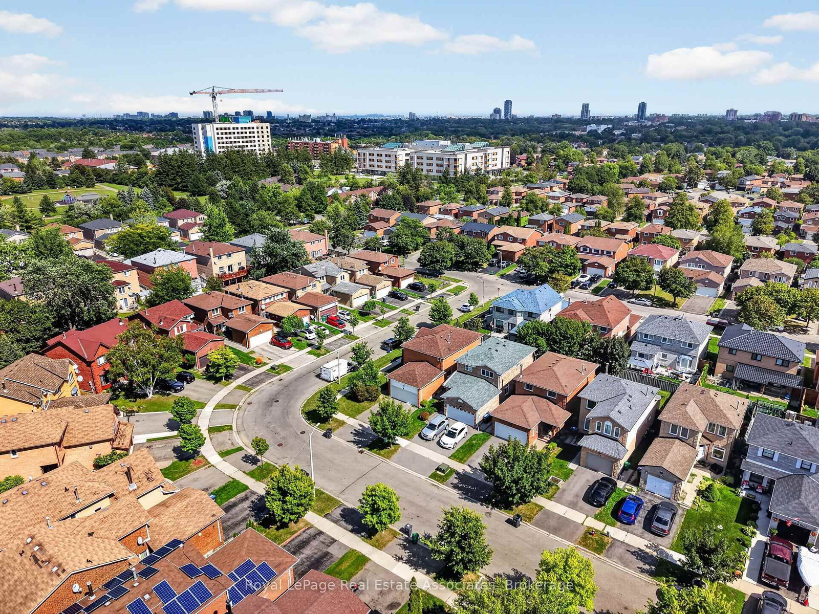 8 Horsham Street • Brampton, ON photo 50