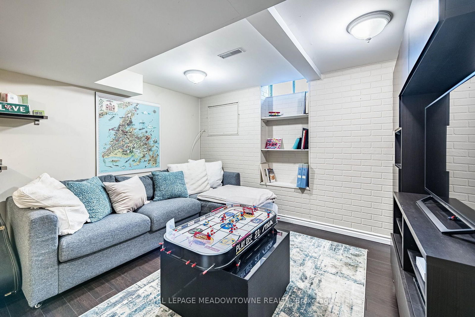 37 Salisbury Circle • Brampton, ON photo 40