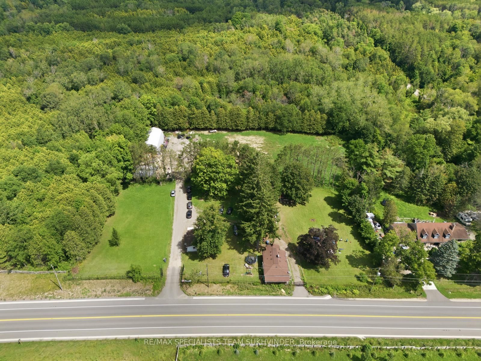 17043 The Gore Road • Caledon, ON photo 5