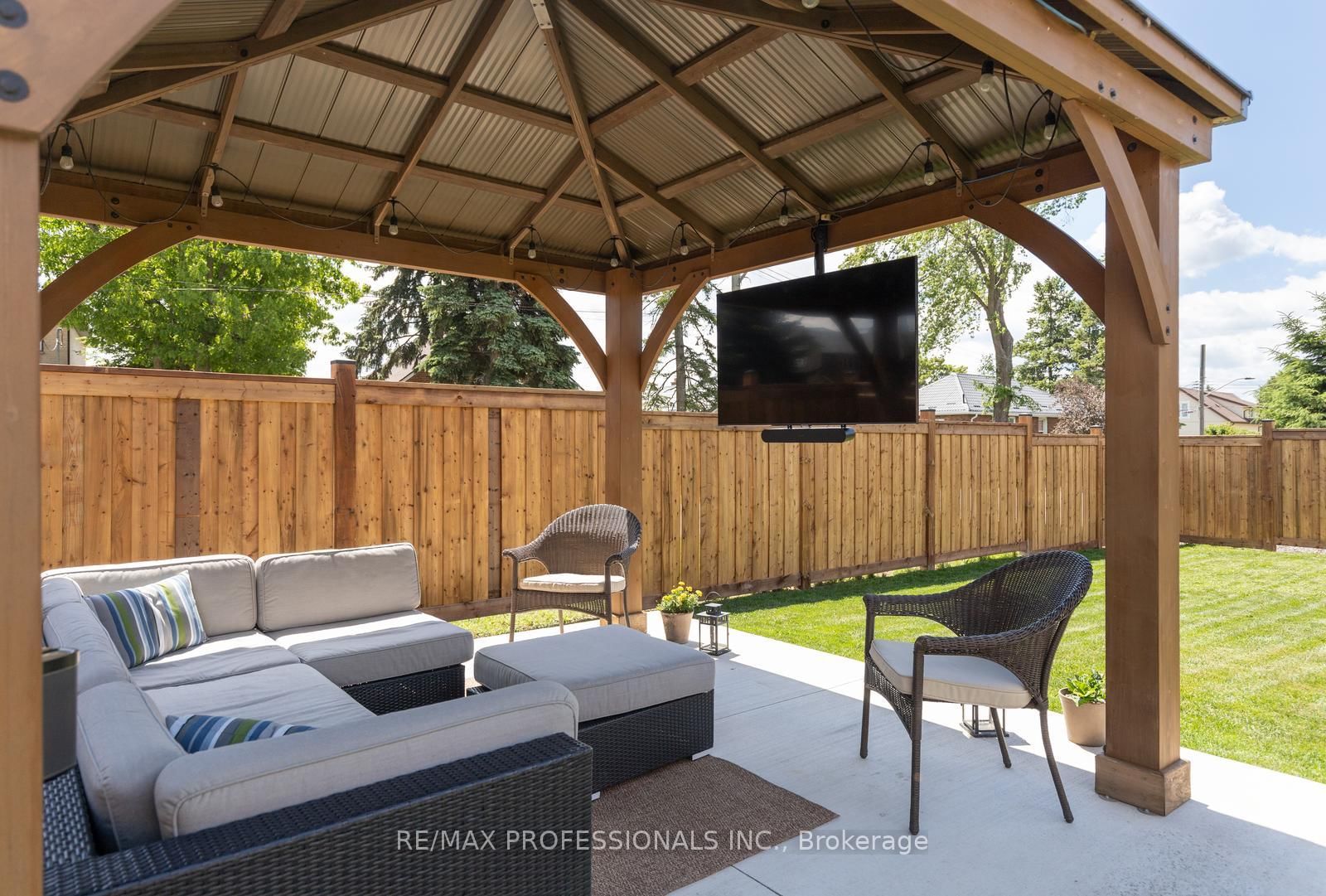 869 First Street • Mississauga, ON photo 27