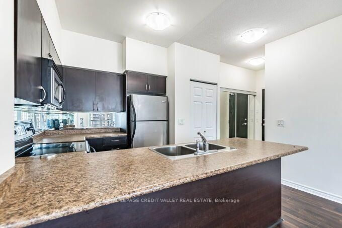 388 Prince Of Wales Drive • #1706 • Mississauga, ON photo 18