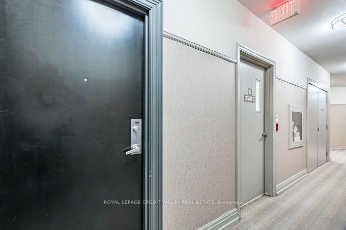 388 Prince Of Wales Drive • #1706 • Mississauga, ON photo 5