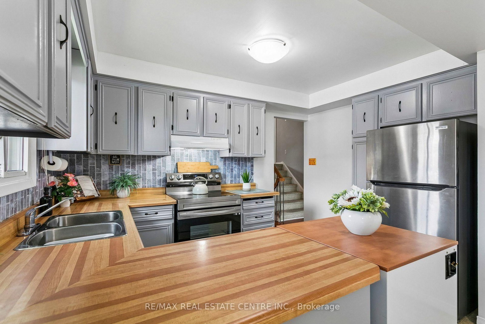 5 Hockley Path • Brampton, ON photo 18