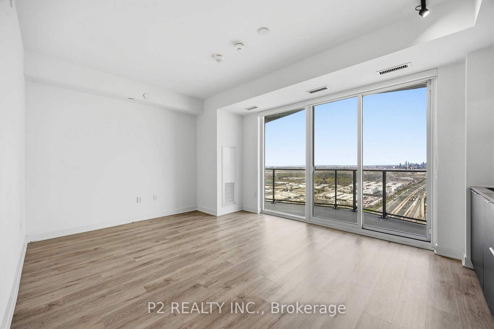 36 Zorra Street • #3310 • Toronto, ON photo 10