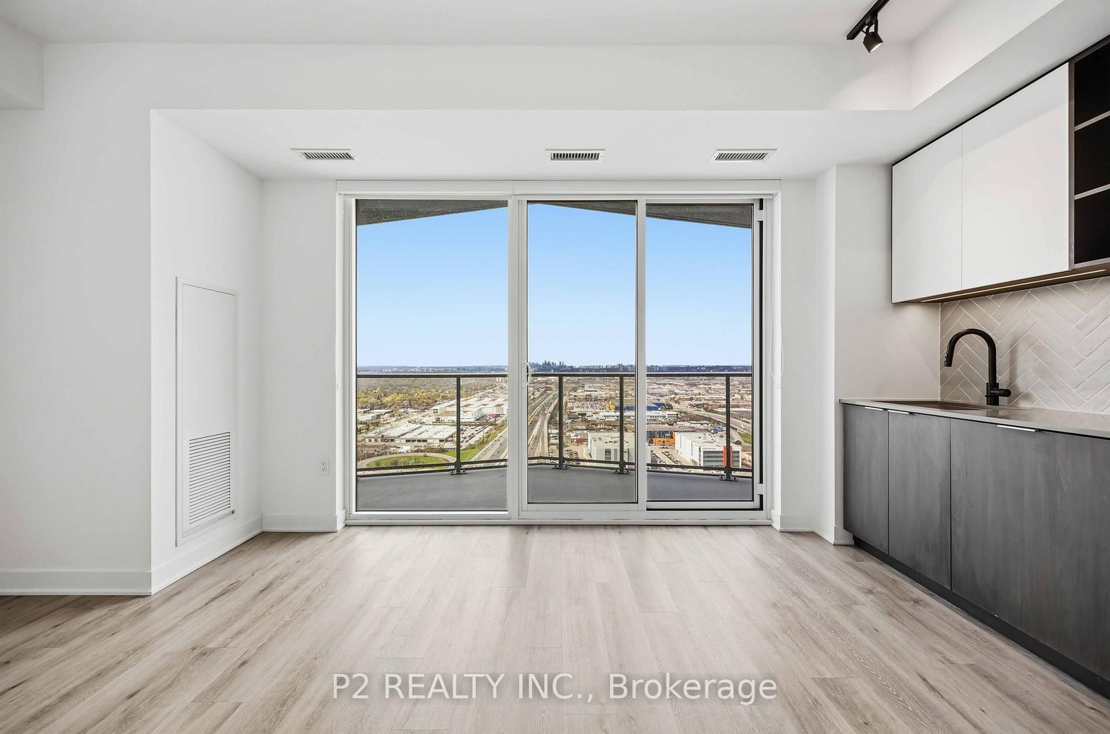 36 Zorra Street • #3310 • Toronto, ON photo 11
