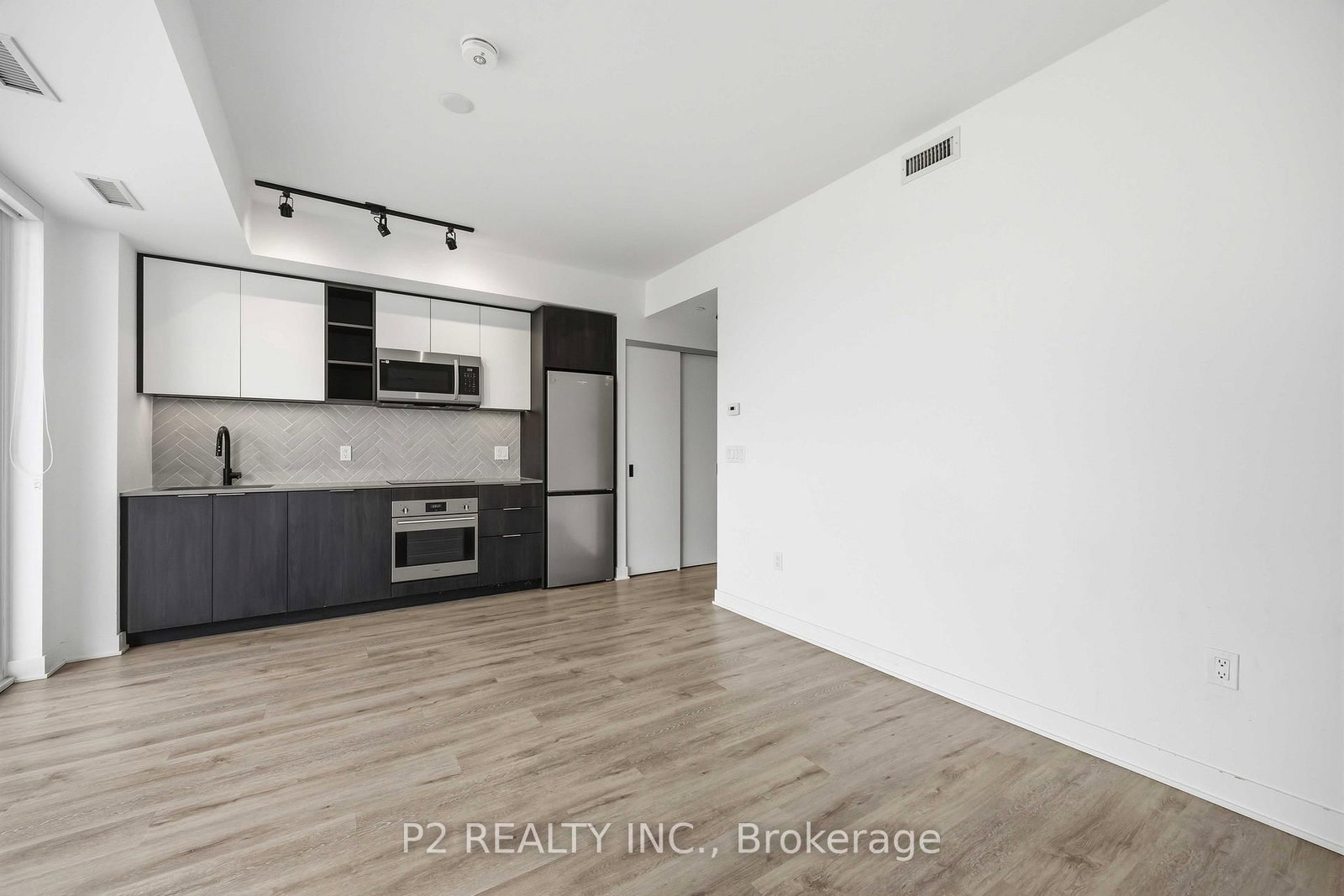 36 Zorra Street • #3310 • Toronto, ON photo 13