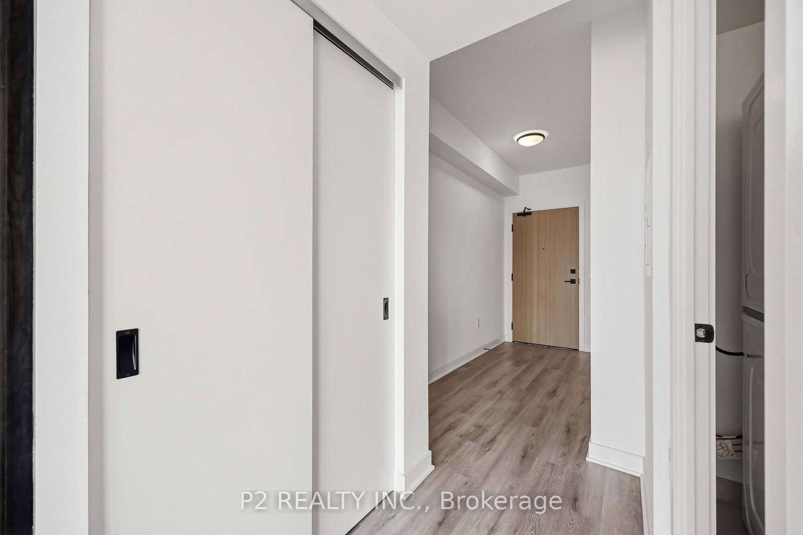 36 Zorra Street • #3310 • Toronto, ON photo 8