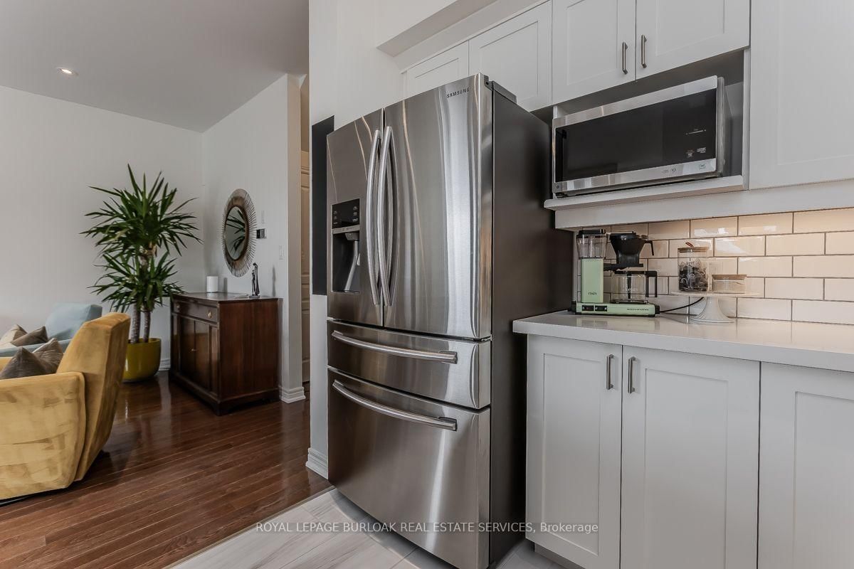 5316 Applegarth Drive • Burlington, ON photo 12