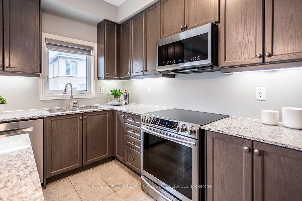 3956 Tufgar Crescent • Burlington, ON photo 12