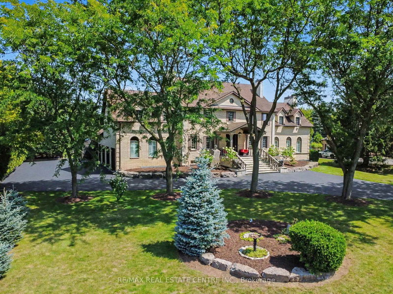 71 Mae Court