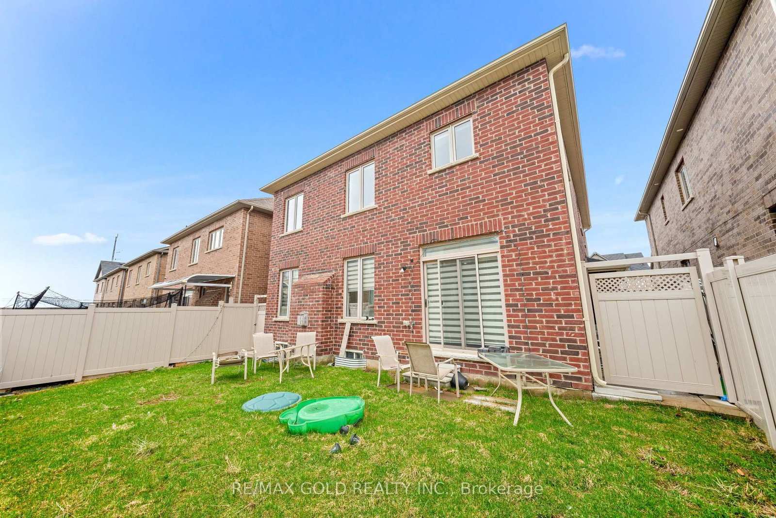 9 Goderich Drive • Brampton, ON photo 50