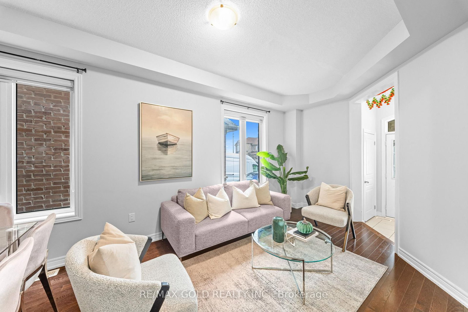 9 Goderich Drive • Brampton, ON photo 8