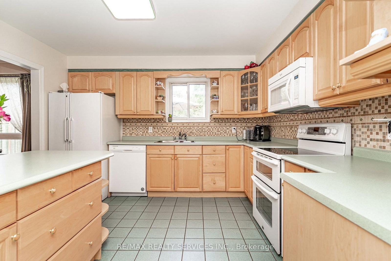 4 Markham Street • Brampton, ON photo 11