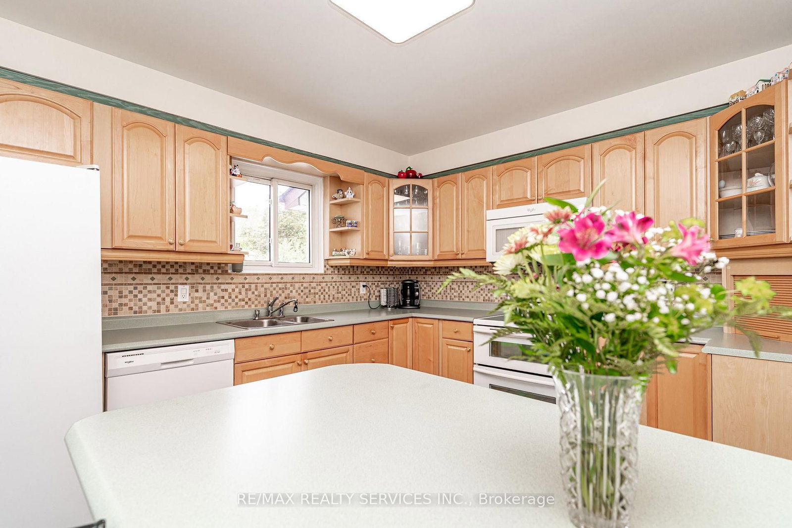 4 Markham Street • Brampton, ON photo 13