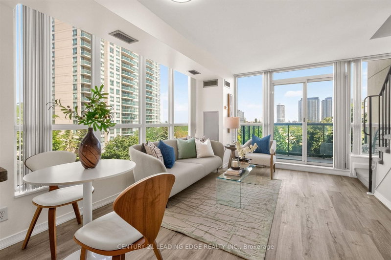 403 - 2585 Erin Centre Boulevard