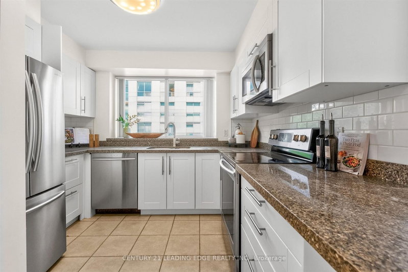 403 - 2585 Erin Centre Boulevard