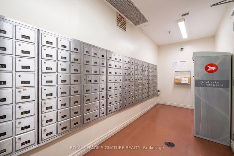 3390 Weston Toronto,ON M9M 2X3 — Photo 12