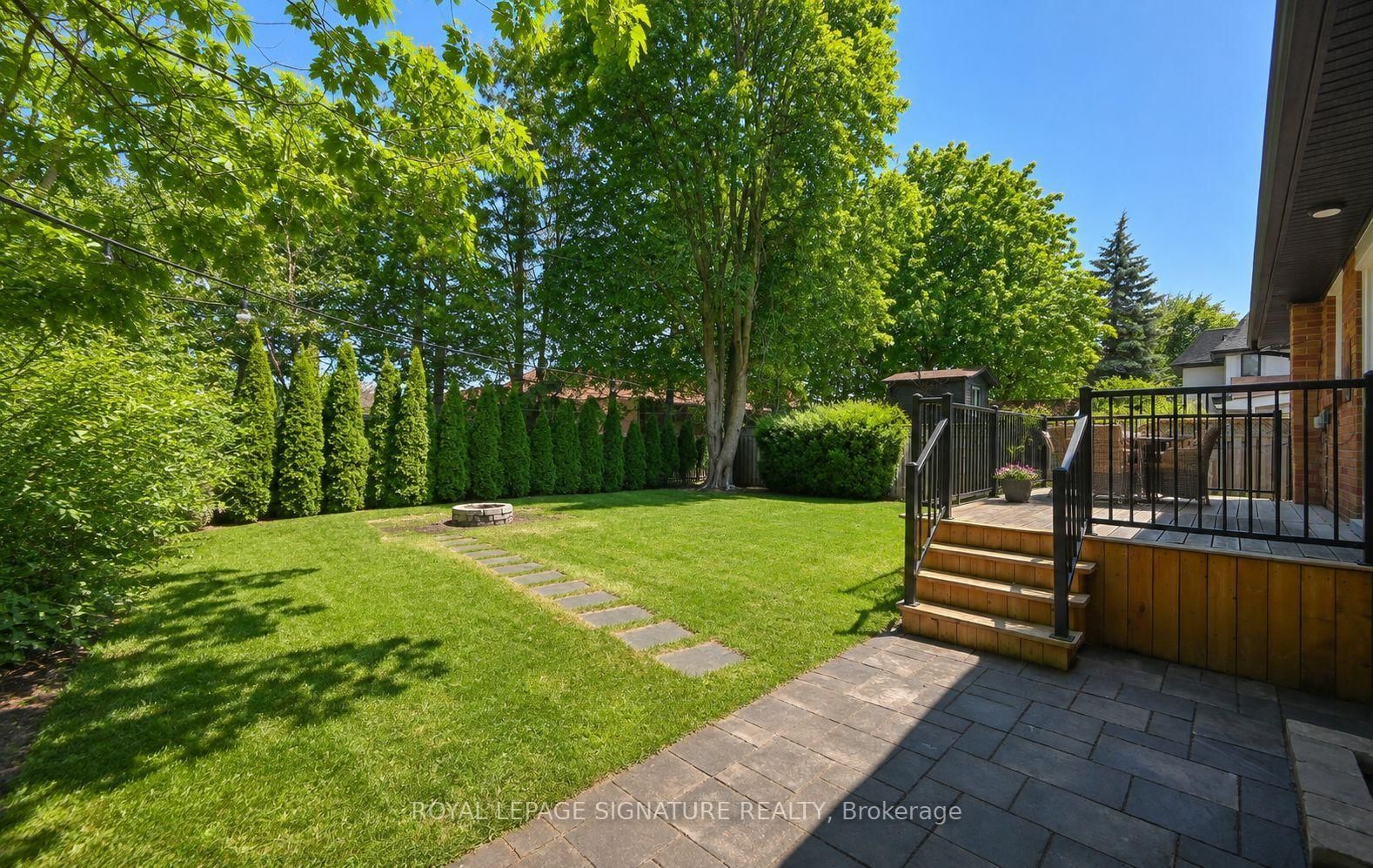 1207 Pinegrove Road • Oakville, ON photo 24