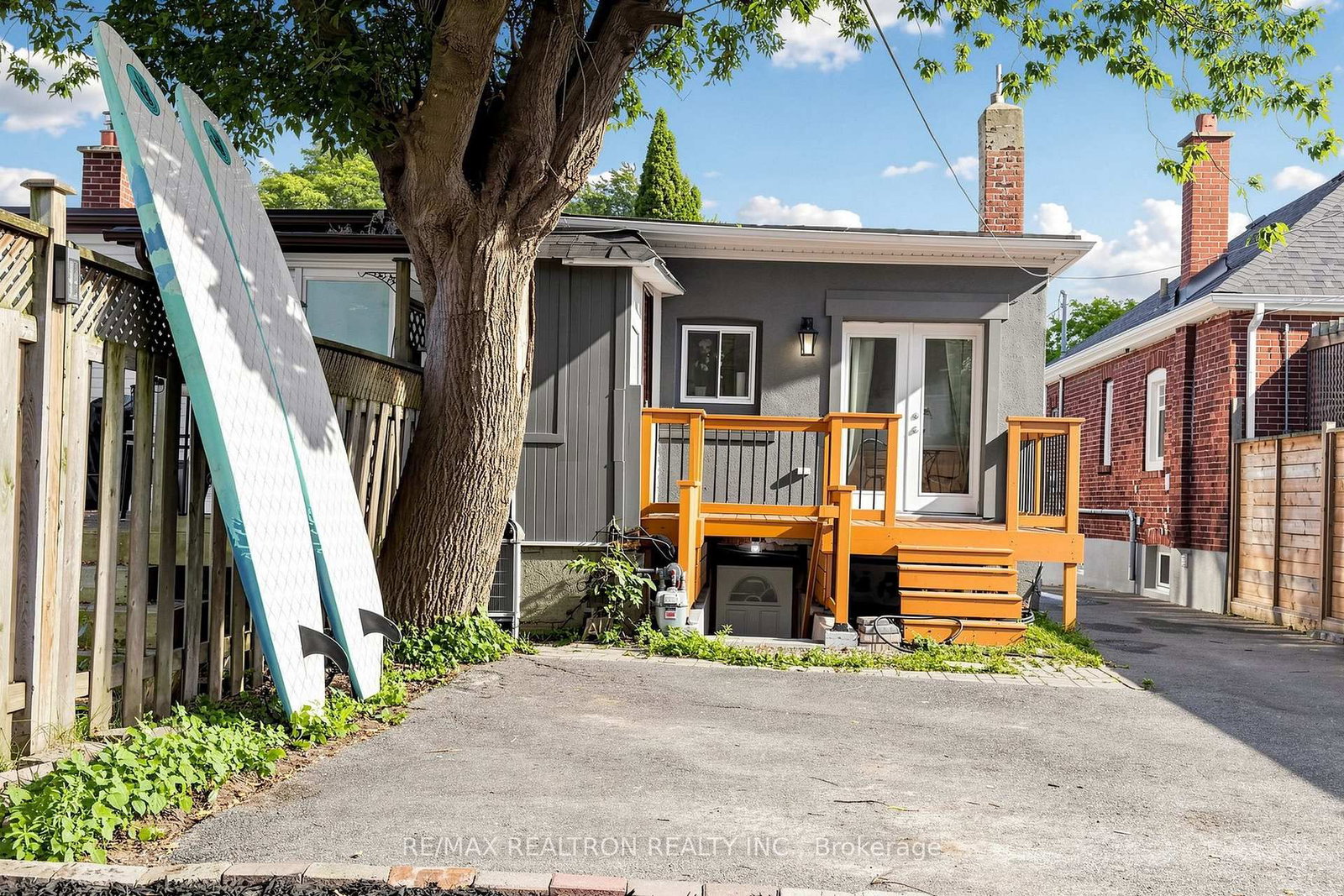 8 Villa Road • Toronto, ON photo 36