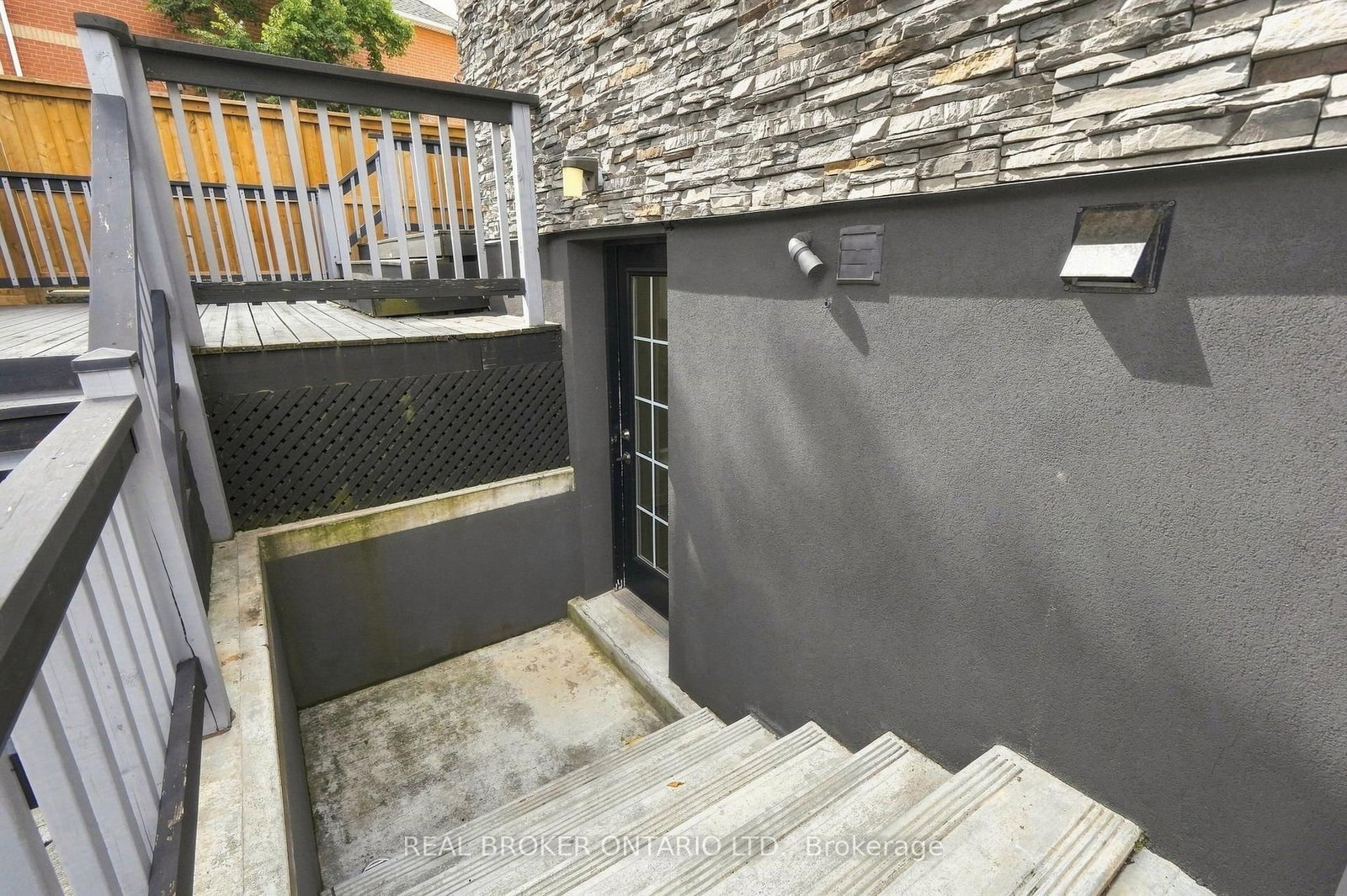 671 Scarlett Road • Toronto, ON photo 39