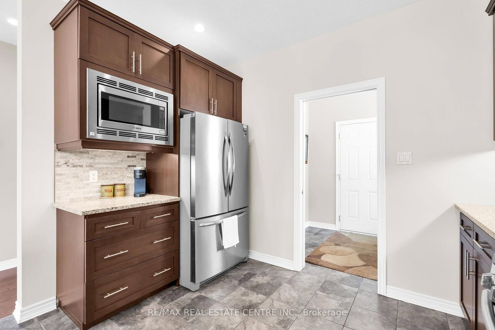 35 St. Paul's Place • Orangeville, ON photo 5