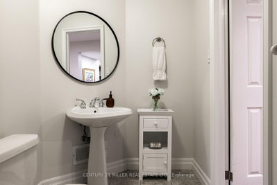 579 4 Oakville,ON L6L 5B1 — Photo 35