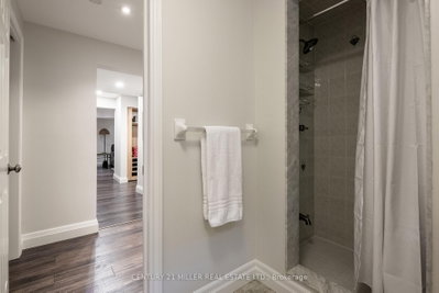 579 4 Oakville,ON L6L 5B1 — Photo 36