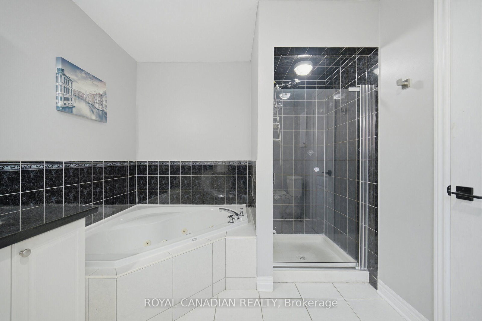 88 Olde Town Road • Brampton, ON photo 23