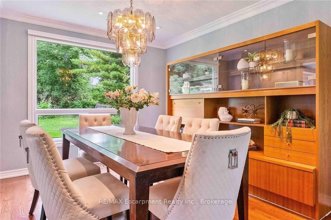 255 Spring Garden Road • Oakville, ON photo 11