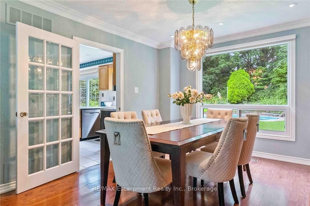 255 Spring Garden Road • Oakville, ON photo 12
