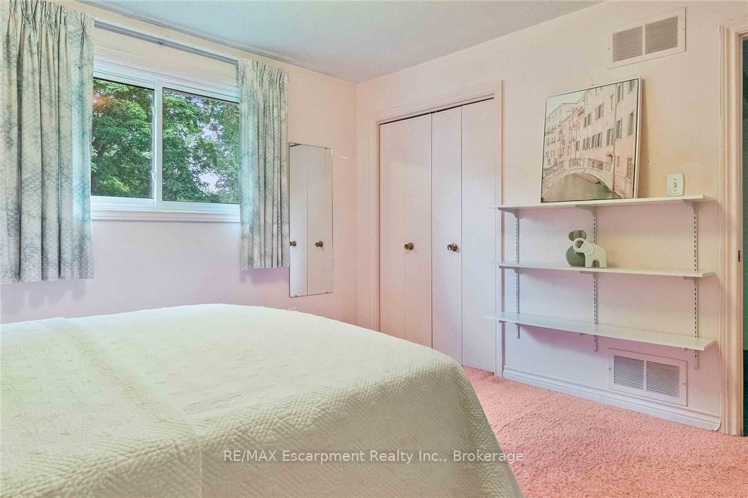 255 Spring Garden Road • Oakville, ON photo 25
