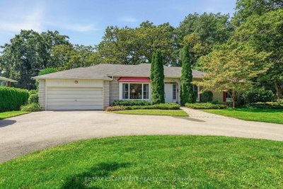 359 Lark Avenue • Burlington, ON photo 5