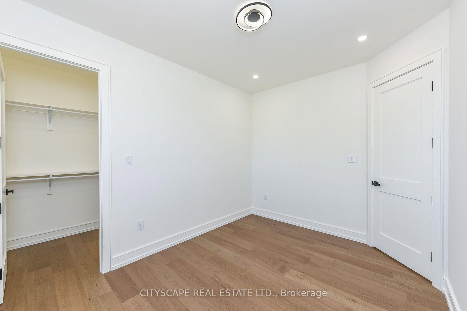 954 Fourth Street • Mississauga, ON photo 27