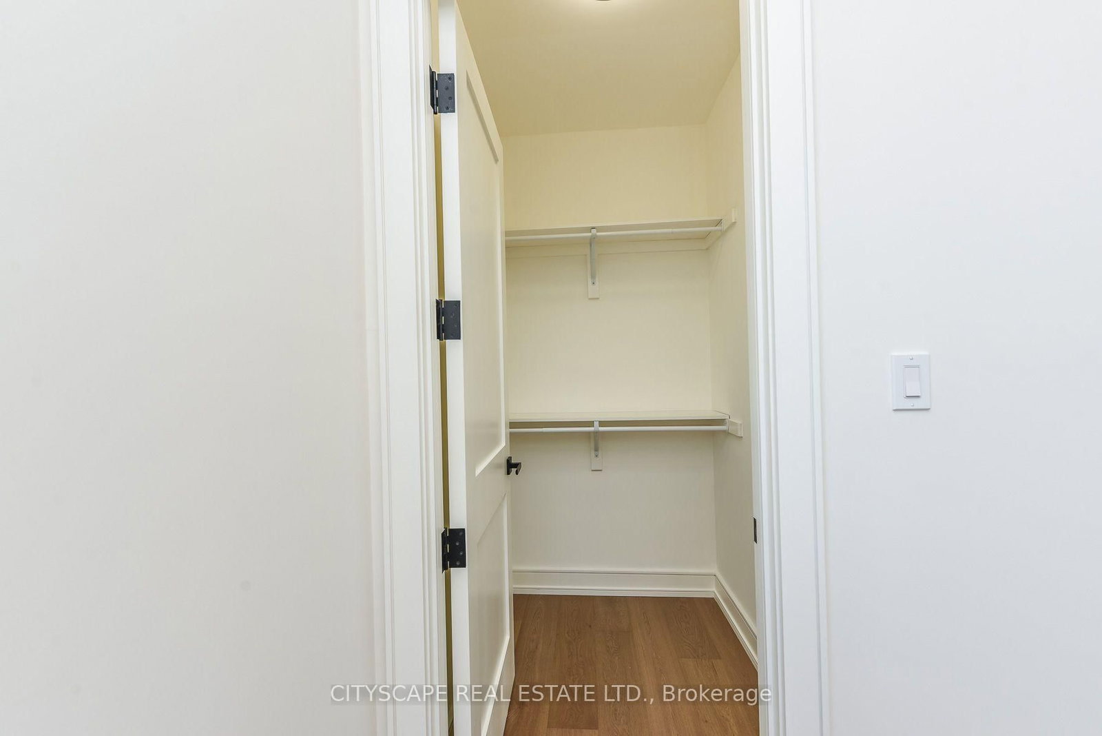 954 Fourth Street • Mississauga, ON photo 28