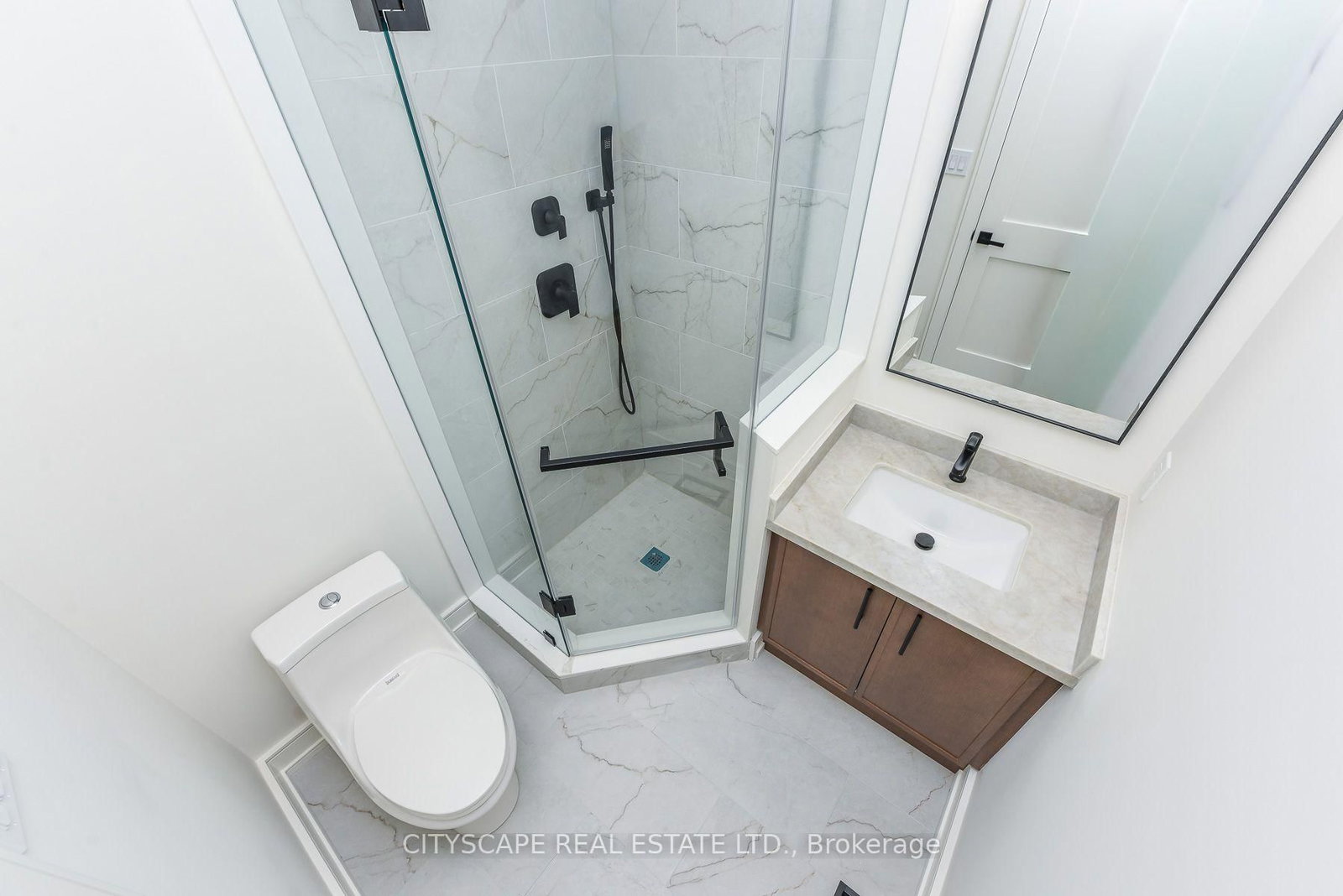 954 Fourth Street • Mississauga, ON photo 34