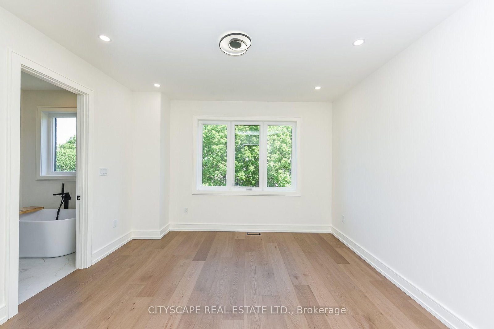 954 Fourth Street • Mississauga, ON photo 35