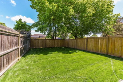 954 Fourth Street • Mississauga, ON photo 4